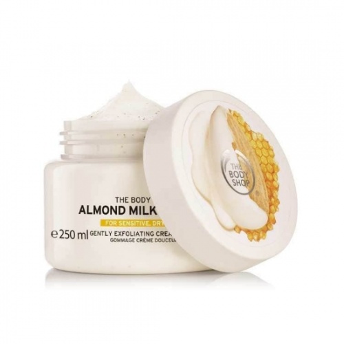 The Body Shop Almond Milk & Honey Body Scrub 250ml